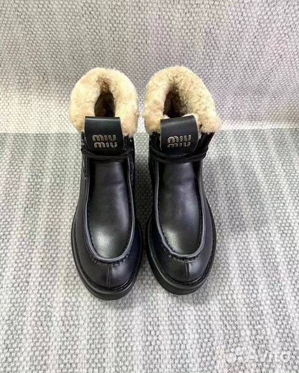 Ботинки женские на меху Miu Miu