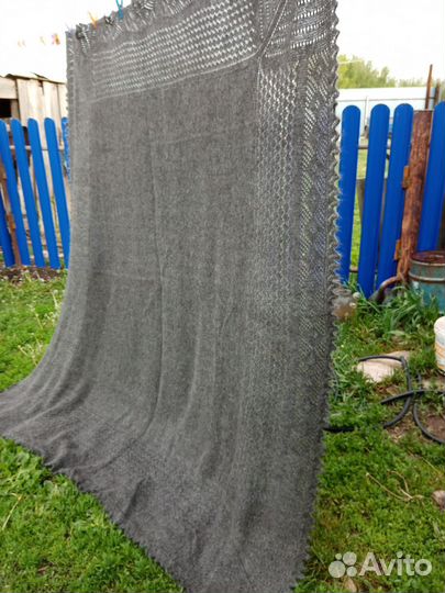 Пуховый платок из козьего пуха-плед