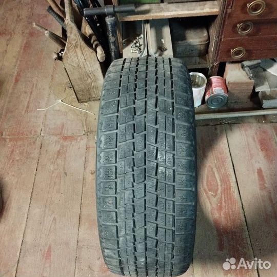 Bridgestone Blizzak WS-50 205/55 R16