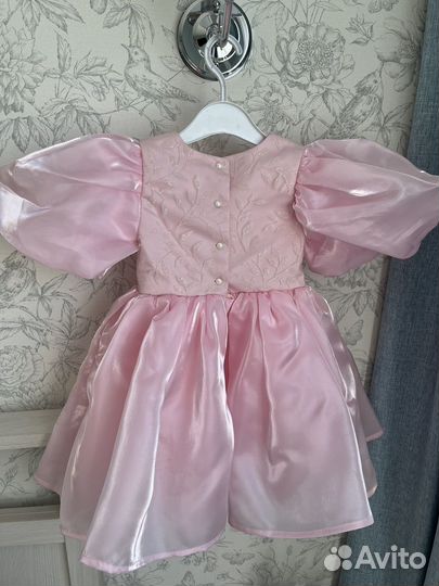 Нарядное платье для девочки