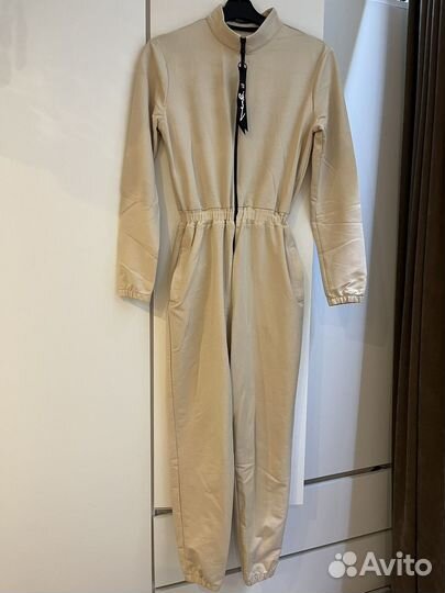 Комтюм комбинезон