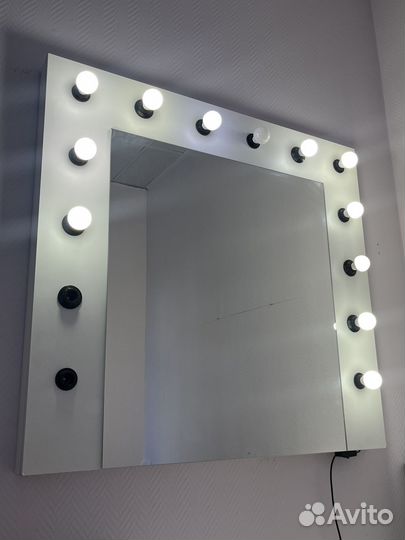 Гримерное зеркало с лампочками бу