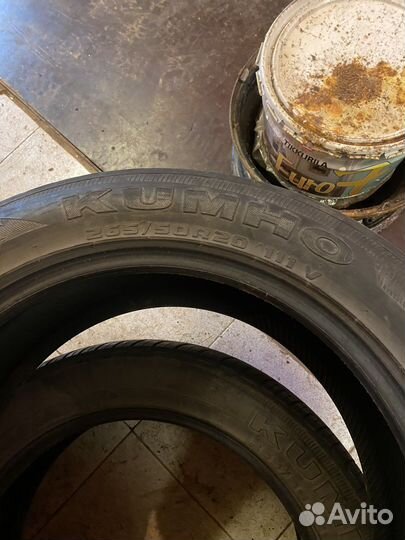 Kumho Ecsta STX KL12 265/50 R20 111