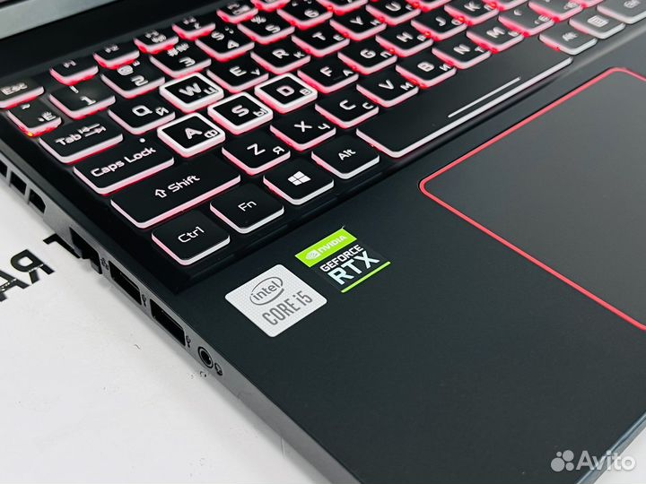 Acer Nitro 15.6 144Hz i5-10300H RTX 3060