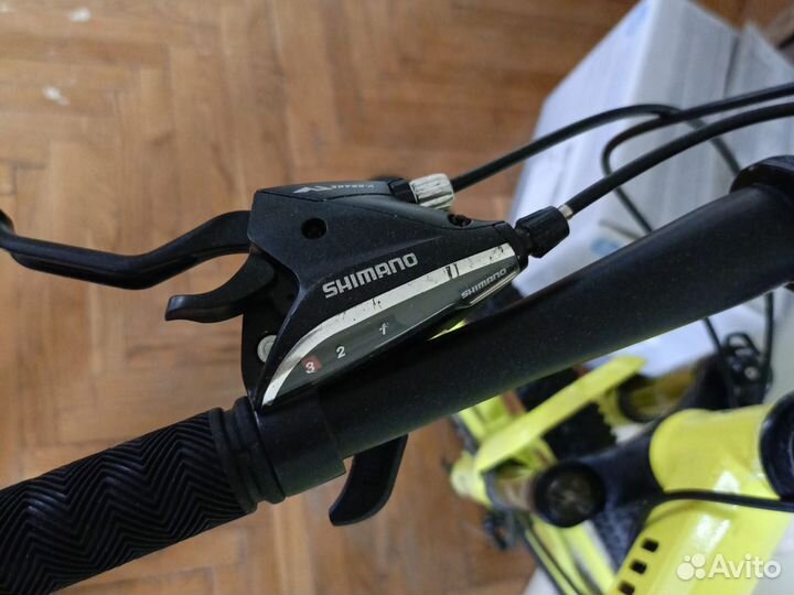 Велосипед бу требует замены заднего колёса 26