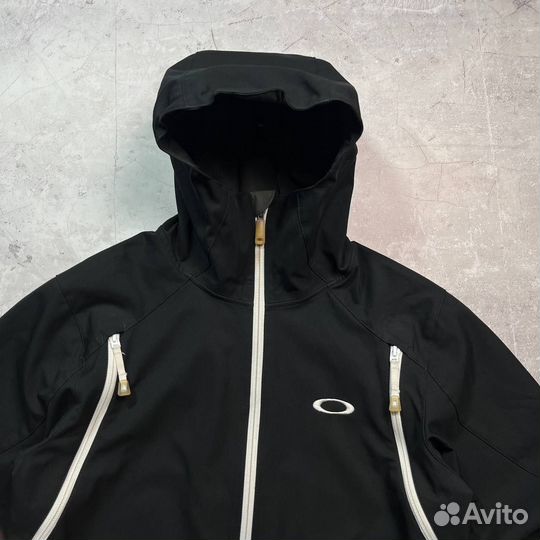 Ветровка Oakley Uptown softshell
