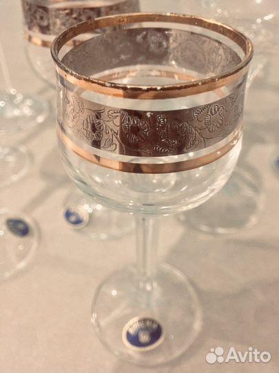 Хрустальные бокалы
