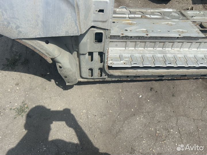 Правая боковина hyundai starex