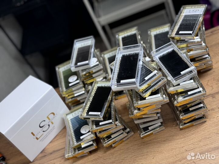 Для наращивания ресниц LSP набор новый