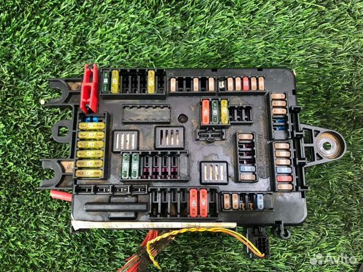 Блок предохранителей задний Bmw 3 F30 N47D20 2012