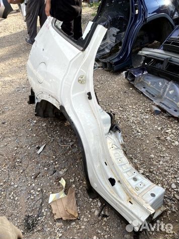 Крыло заднее Subaru forester форестер SK четверть