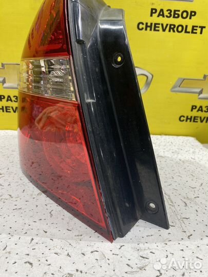 Задний левый фонарь chevrolet aveo
