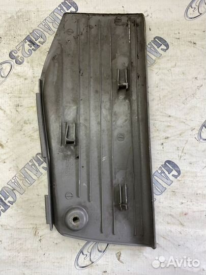 Подставка для ног volkswagen golf 4