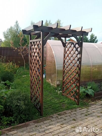 Пергола деревянная