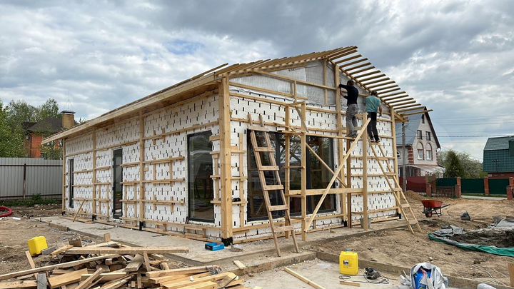 Дом 80 м² на участке 5 сот.