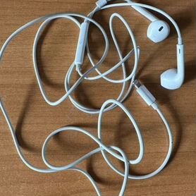 Наушники apple earpods lightning из комплекта