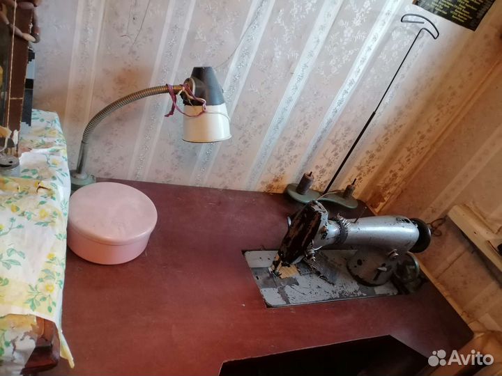 Швейная машинка