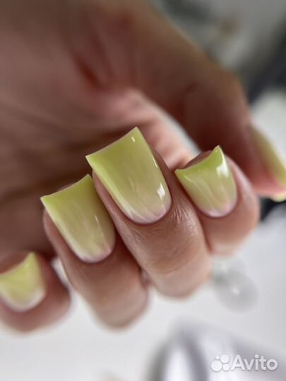 Жидкие полигели для укрепления ногтей