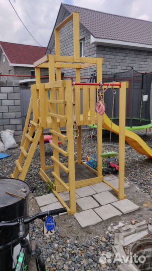 Детский спортивный комплекс уличный