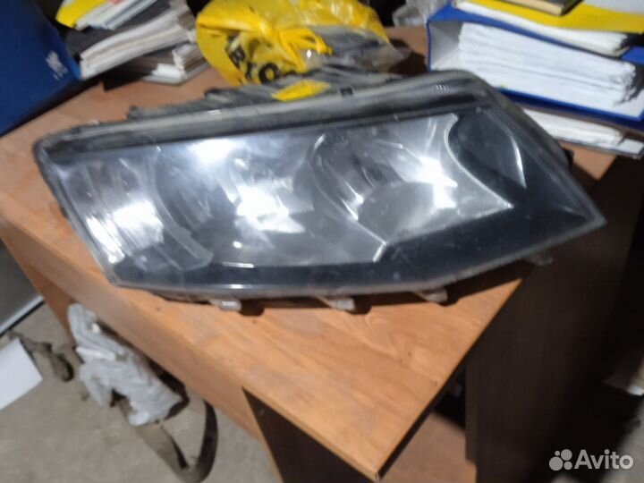 Фара правая для Шкода октавия а7, 2014 год