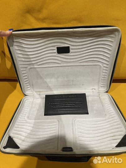 Кожаный чехол для macbook