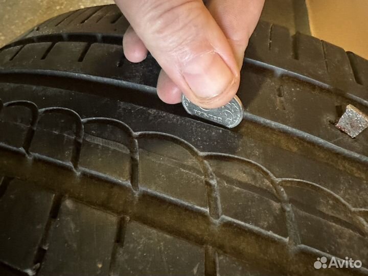 Pirelli P Zero Rosso 225/40 R18