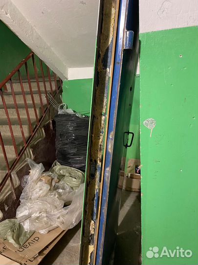 Дверь входная железная бу