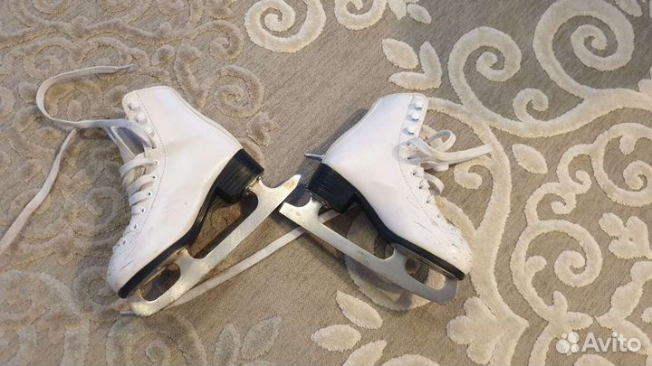Коньки детские, размер 30