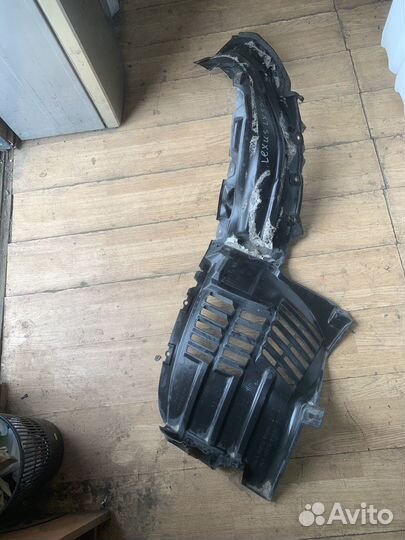 Подкрылок lexus Lx 570