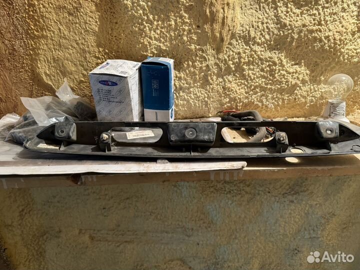 Накладка на крышку багажника hyundai accent