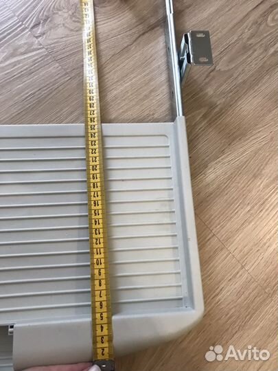 Выдвижная подставка для клавиатуры