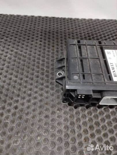 Блок управления Renault T 22038905