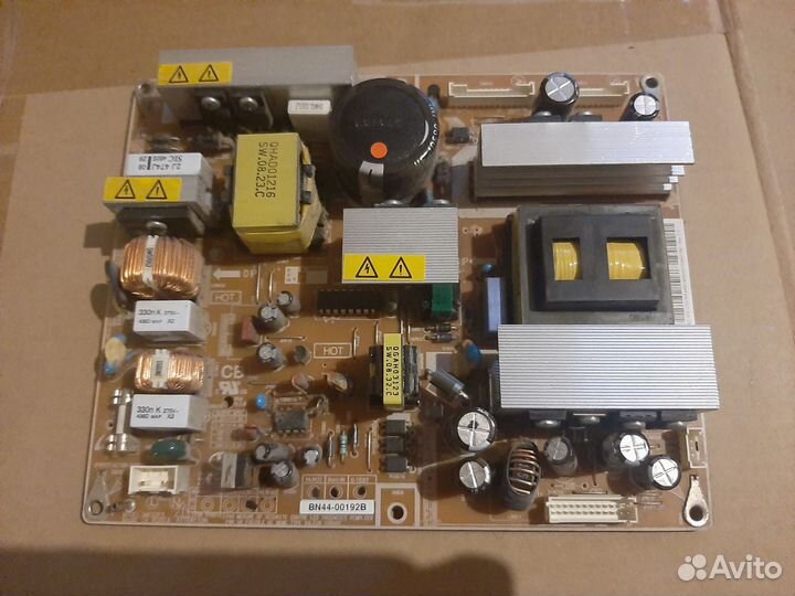 Разбор LE32A330J1