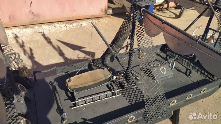 Мангал Корабль