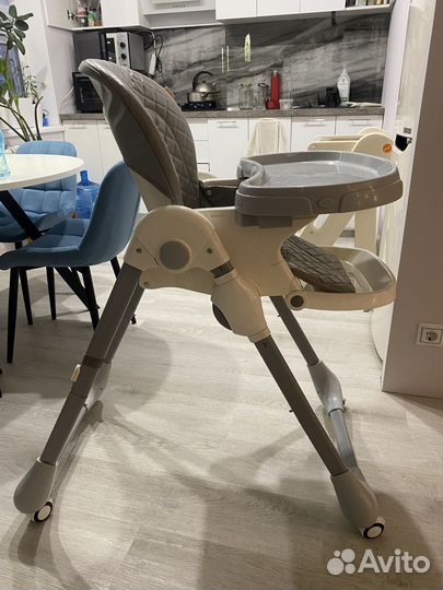 Стул для кормления