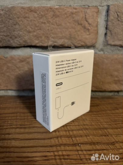 Блок зарядки iPhone 20w