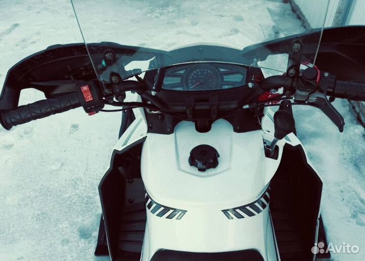 Снегоход Sharmax