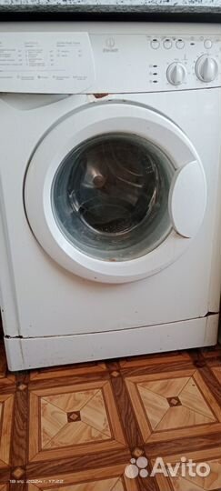 Стиральная машина-автомат рабочая, на запчасти