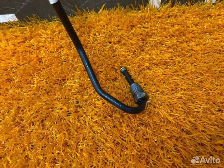 Трубка тормозная задняя левая Audi Q5 8R cdnc 2009