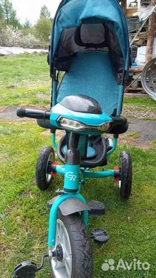 Детский велосипед с ручкой