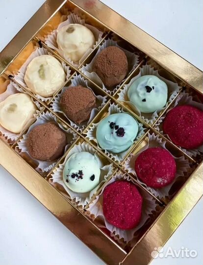 Конфеты и шоколад ручной работы на 1 сентября