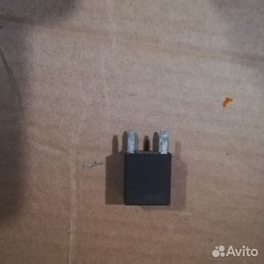 Реле на ssang Yong rexton-1