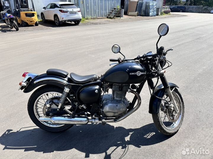 Kawasaki BJ 250 estrella