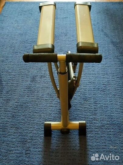 Тренажер для ног, бёдер и ягодиц