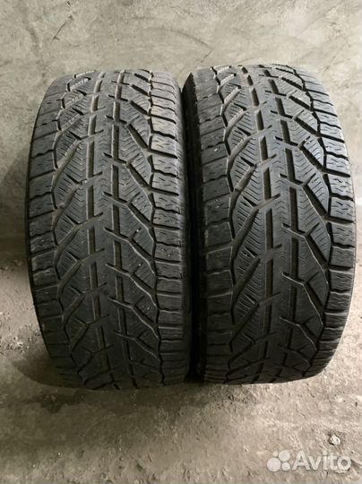 Tigar Winter 235/45 R18 98V