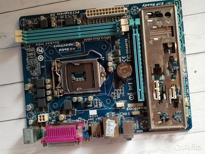 Материнская плата Gigabyte 1155 сокет