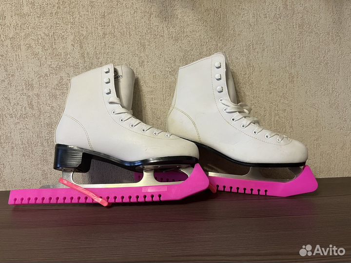 Коньки женские