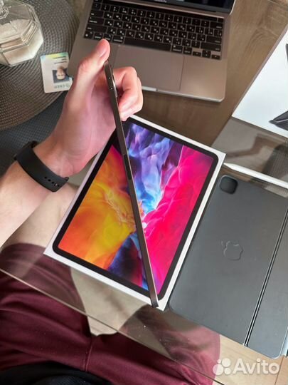 Apple iPad Pro 11-inch (2nd) Wi-Fi 256GB