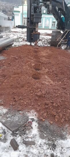 Бурение лидерных скважин, погружение свай