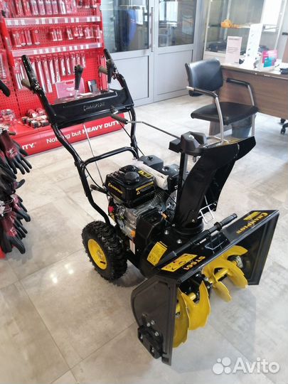 Снегоуборщик champion ST661